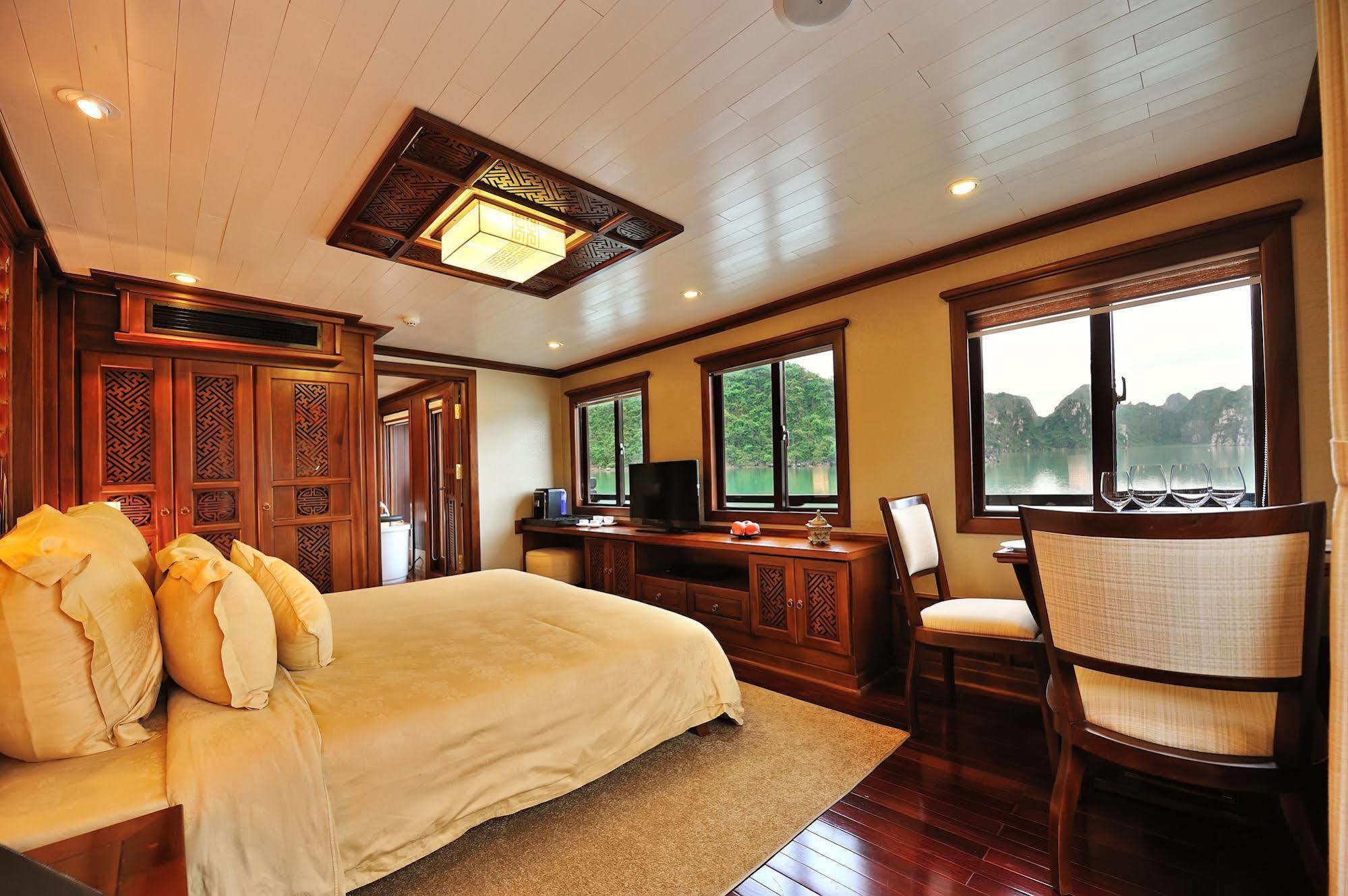 Paradise Peak Cruise Ha Long Exterior photo